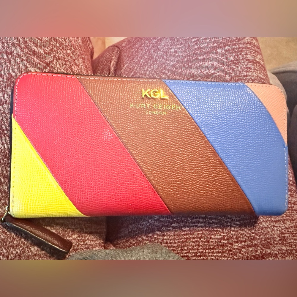 Sold: Kurt Geiger Rainbow Striped Wallet - Picture 2 of 9